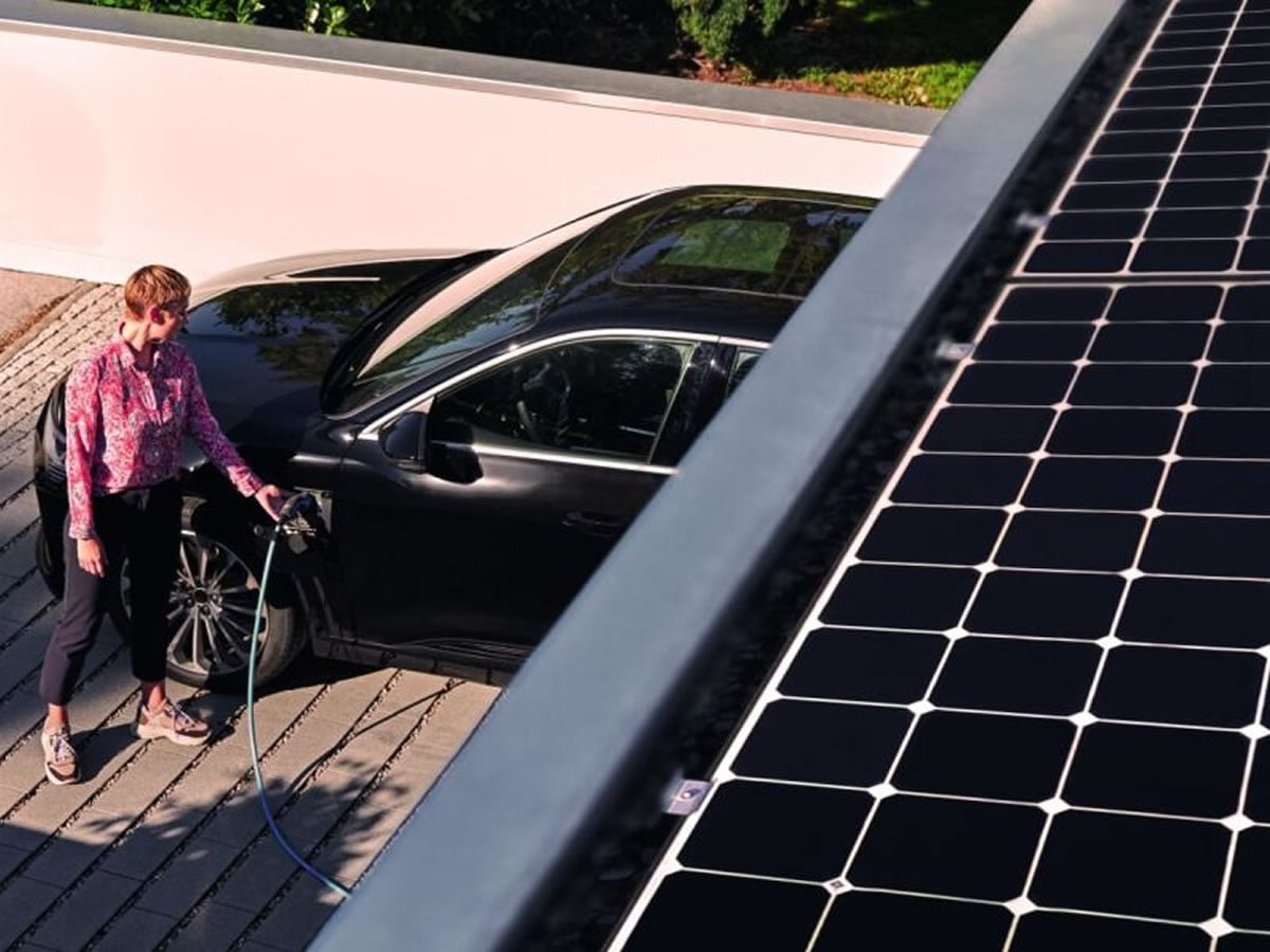 What Makes SunPower Maxeon Solar Panels More Durable Than Standard Ones?