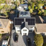 How do Solar Batteries Work With Solar Panels?